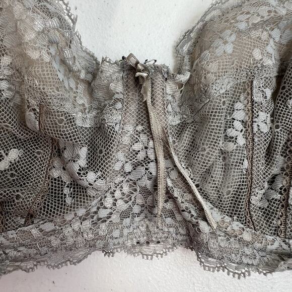 Elle Macpherson 32DD Intimates Bra Women’s Lace Underwire Balconette E75-261 - Picture 3 of 16